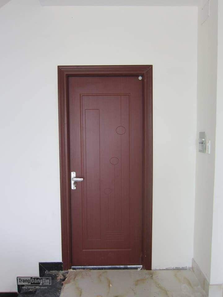 cửa gỗ HDF veneer rẻ tại nha trang