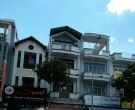 Cho thuê nhà nguyên căn mặt tiền đường 1011- Tạ Quang Bửu Quận 8, diện tích 5x20m2, 1 trệt,3 lầu.